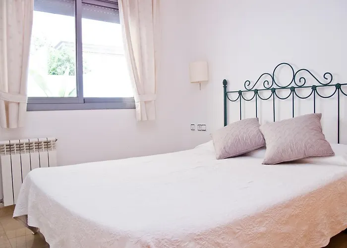 Apartment Hola! - By The Sitges