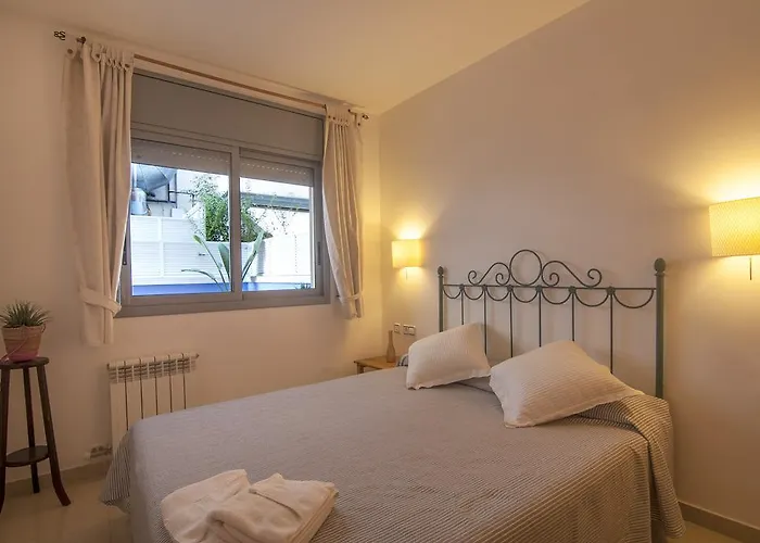 Appartement Hola! - By The *