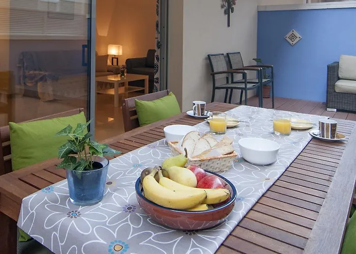 Hola! - By The * Sitges