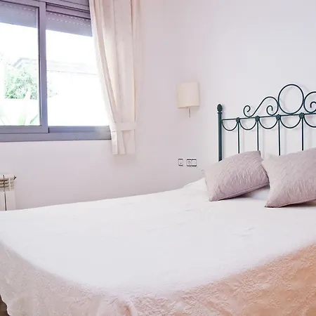 Apartament Hola! - By The Sitges